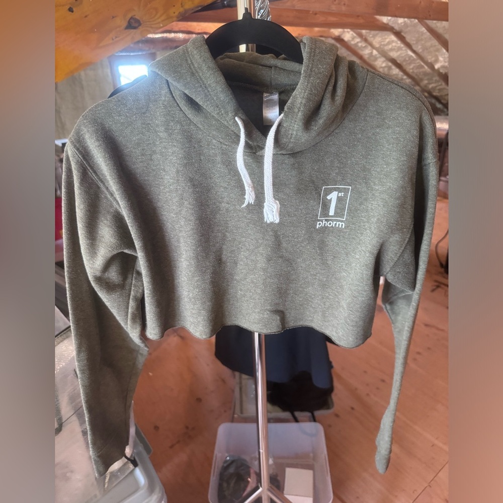 1st Phorm Women's Olive Cropped Hoodie